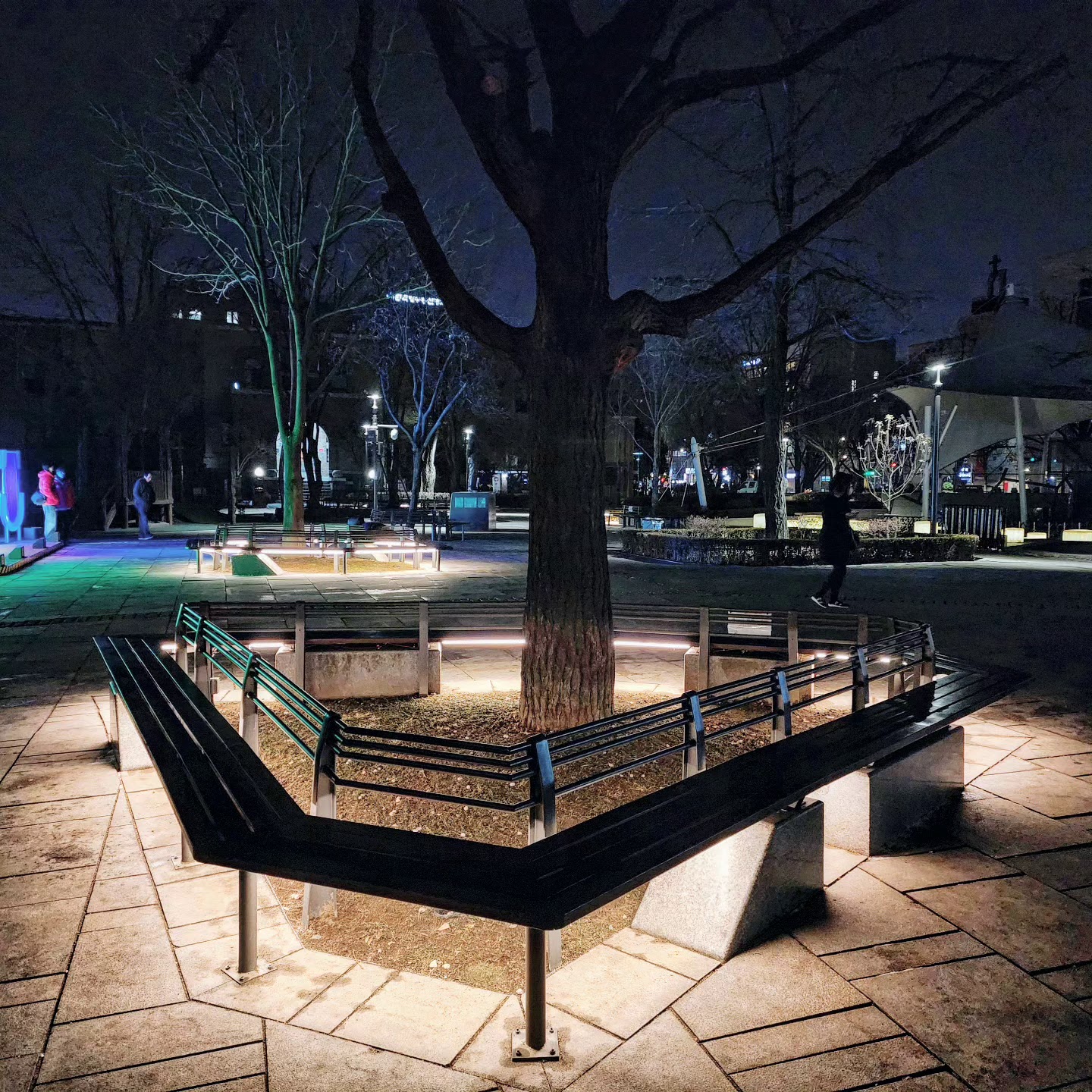 马罗尼埃公园（Marronnier Park · 마로니에 공원）